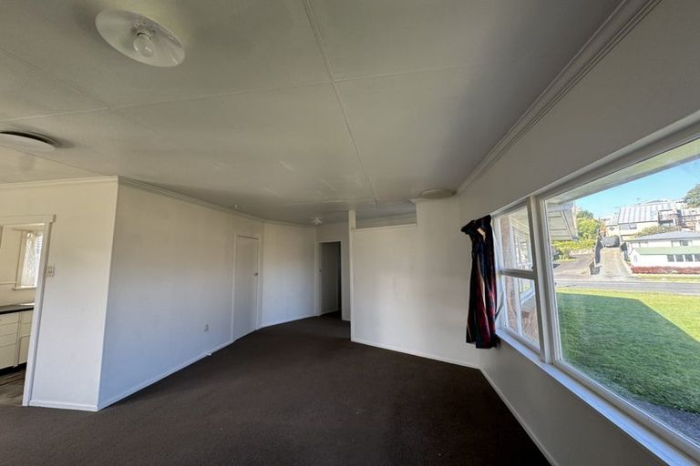 Photo of property in 74 Bremworth Avenue, Dinsdale, Hamilton, 3204