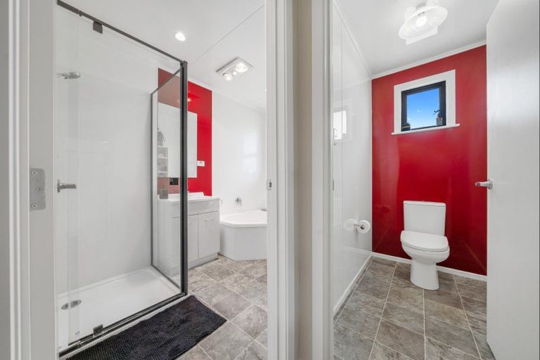 Photo of property in 28 Kingsford Street, Bell Block, New Plymouth, 4312