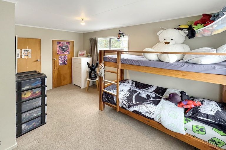Photo of property in 35 Knowles Street, Terrace End, Palmerston North, 4410