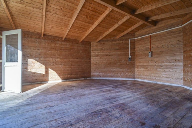 Photo of property in 906 Te Aute Trust Road, Poukawa, 4178