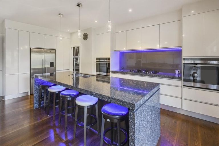 Photo of property in 21 Imperial Place, Flat Bush, Auckland, 2019