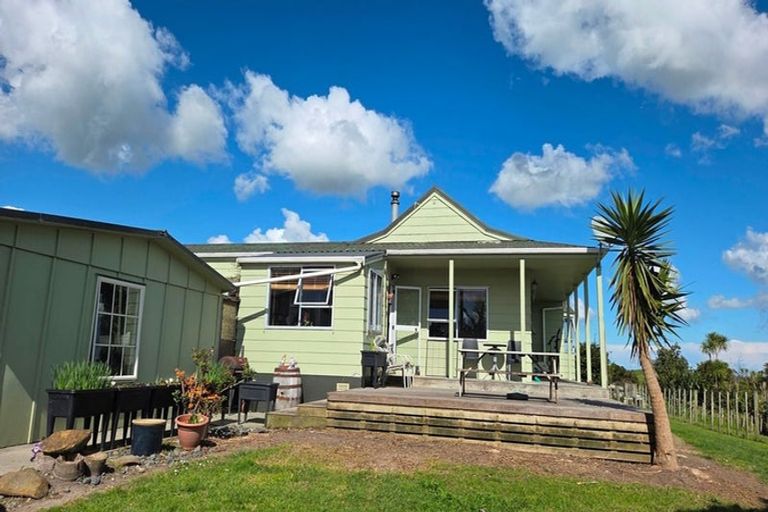 Photo of property in 292 Bradleys Landing Road East, Arapohue, Dargaville, 0374