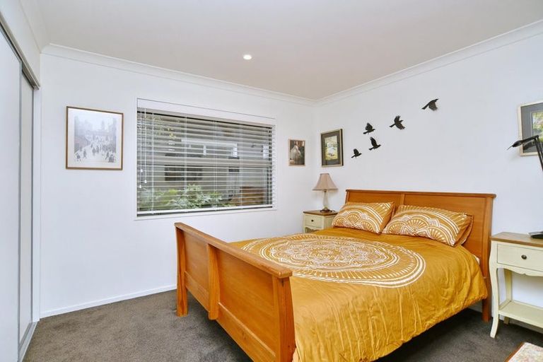 Photo of property in 32 Te Whenu Crescent, Marshland, Christchurch, 8083