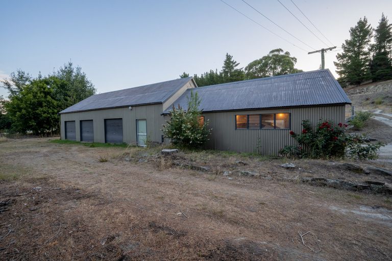 Photo of property in 97 Letts Gully Road, Letts Gully, Alexandra, 9393