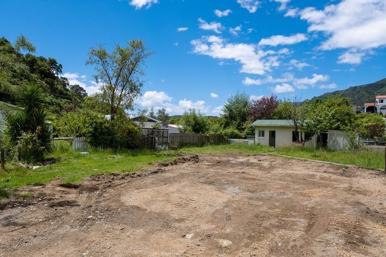 Photo of property in 4 Cornwall Street, Picton, 7220