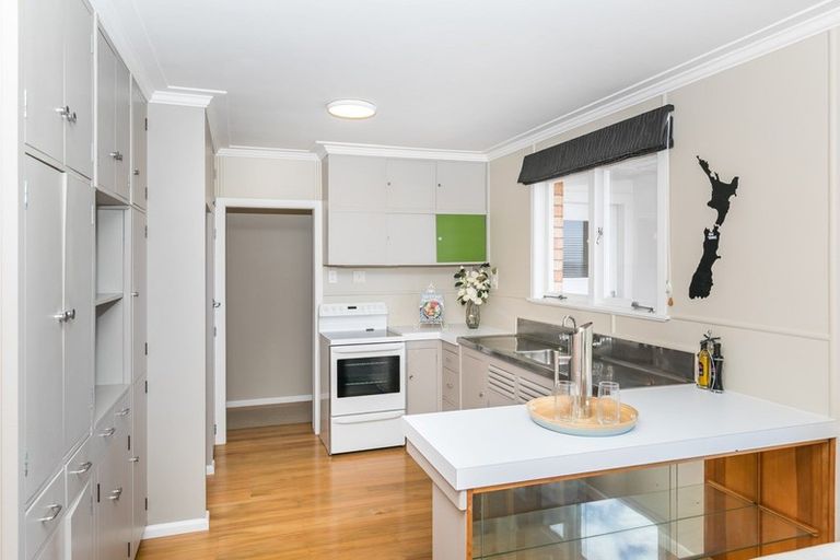 Photo of property in 53 Newcastle Road, Dinsdale, Hamilton, 3204