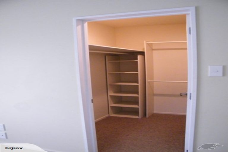 Photo of property in 16 Mollymawk Place, Woolston, Christchurch, 8023