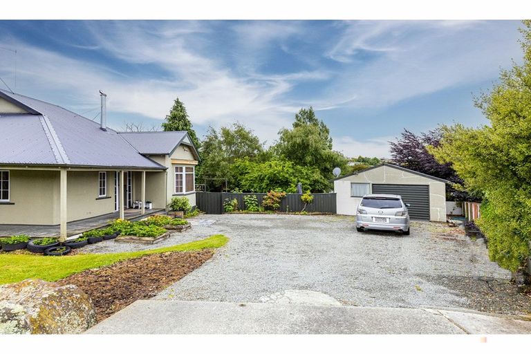 Photo of property in 31 Douglas Street, Highfield, Timaru, 7910