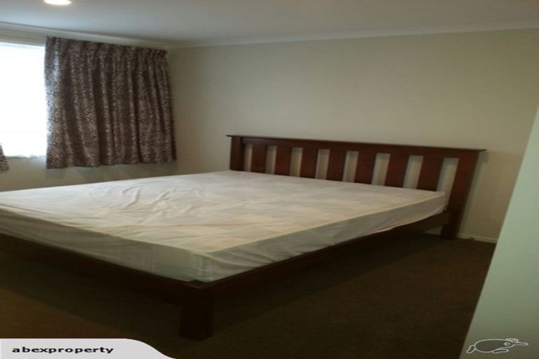 Photo of property in 22 Station Street, Hobsonville, Auckland, 0616