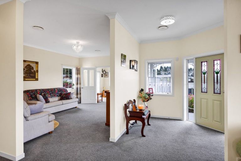 Photo of property in 7 Biron Place, Stratford, 4332