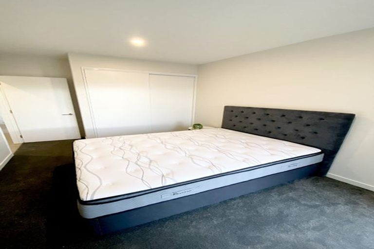 Photo of property in 11 Grey Way, Russley, Christchurch, 8042