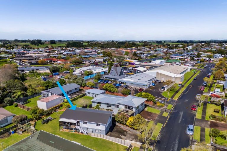 Photo of property in 49 Nevada Drive, Merrilands, New Plymouth, 4312