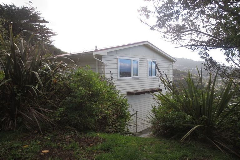 Photo of property in 1 Clementine Way, Crofton Downs, Wellington, 6035