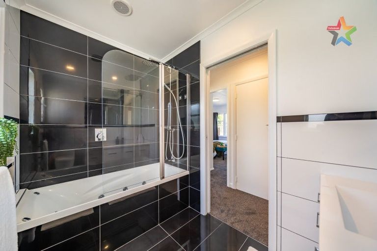 Photo of property in 11 Russell Road, Wainuiomata, Lower Hutt, 5014