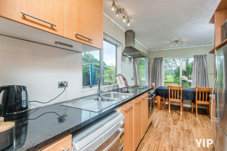 Photo of property in 85 Mark Avenue, Paparangi, Wellington, 6037