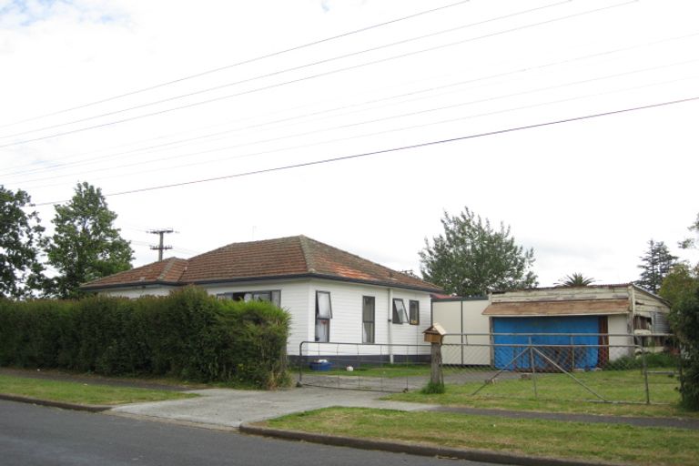 Photo of property in 91 Kayes Road, Pukekohe, 2120
