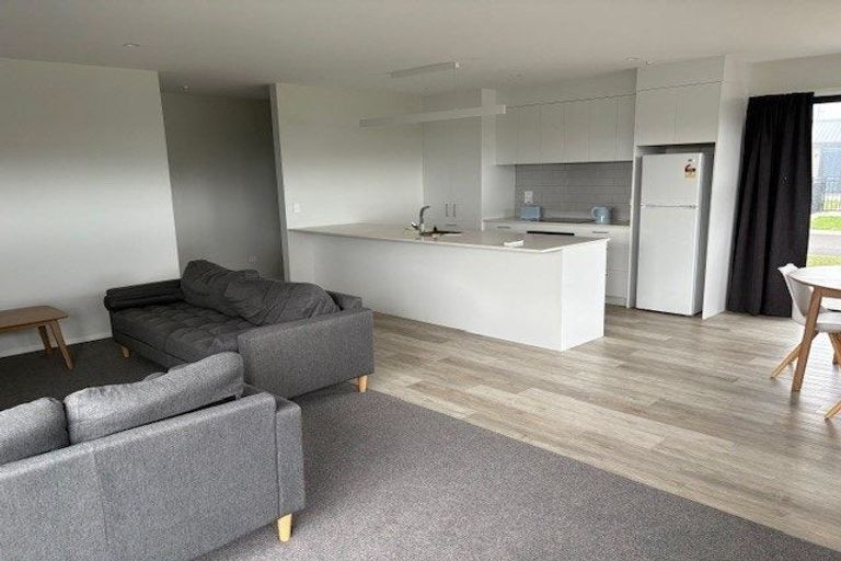 Photo of property in 10 Wai Whatu Street, Meeanee, Napier, 4110