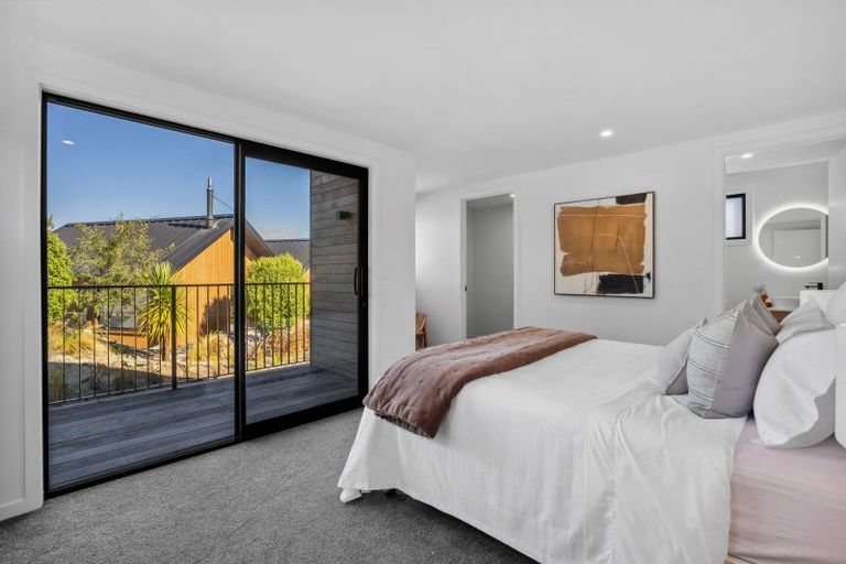Photo of property in 45a Mcadam Drive, Jacks Point, Queenstown, 9371