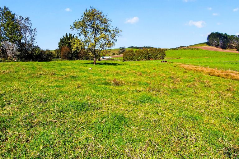 Photo of property in 288 Valley Road, Kaiwaka, 0573
