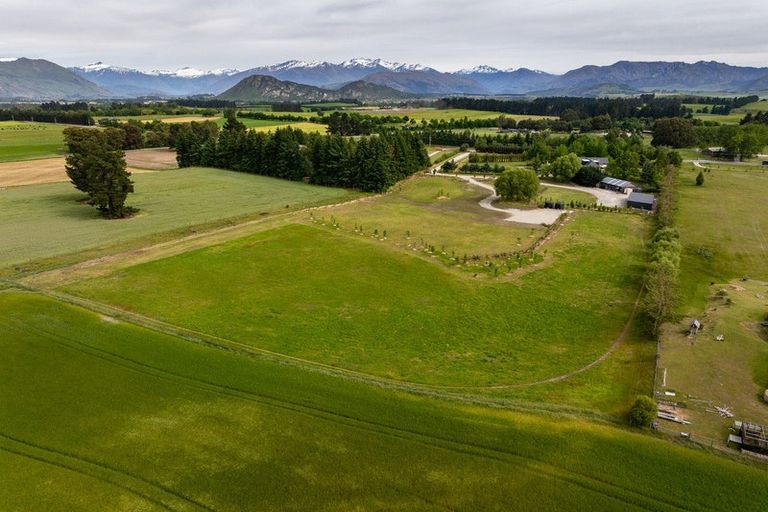 Photo of property in 624 Ballantyne Road, Wanaka, 9382