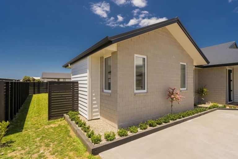 Photo of property in 134 Kupe Drive, Whitianga, 3510