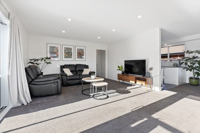 Photo of property in 43 Reginald Street, Burwood, Christchurch, 8083