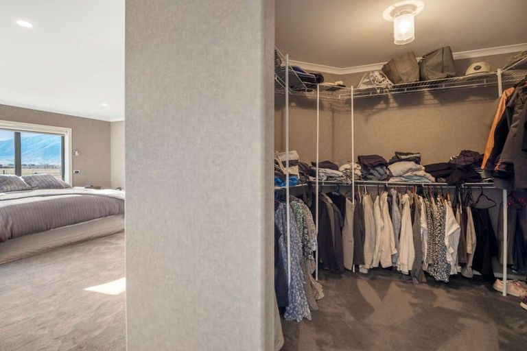 Photo of property in 10 Hardacre Place, Omarama, 9412