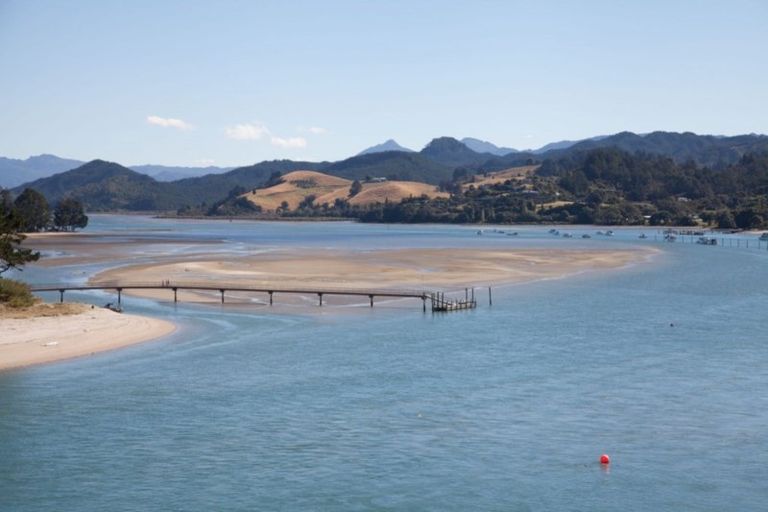 Photo of property in 11 Tairua Terrace, Tairua, 3508