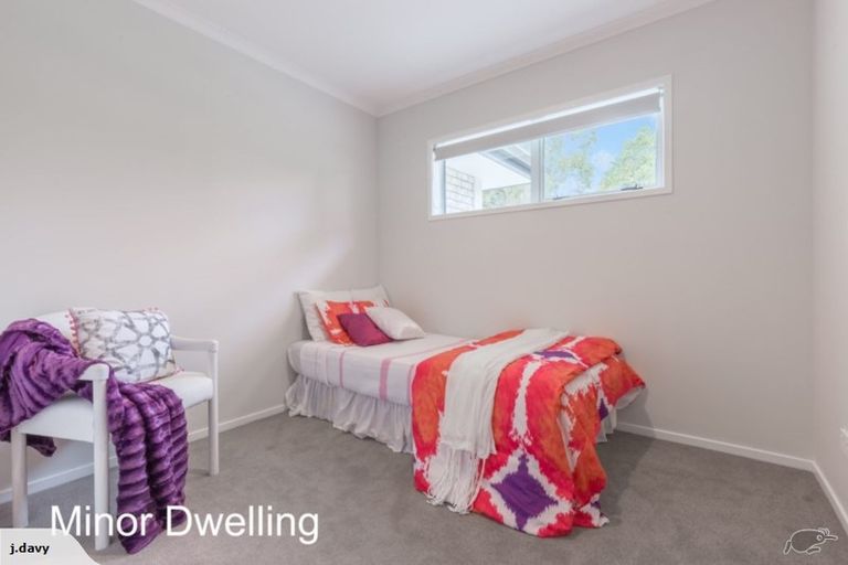 Photo of property in 5 Riverboat Lane, Helensville, 0800