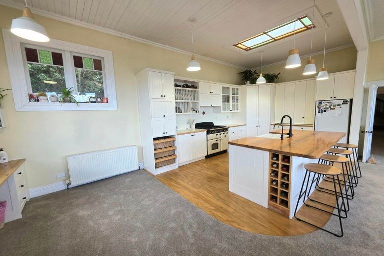 Photo of property in 2 Ure Street, South Hill, Oamaru, 9400