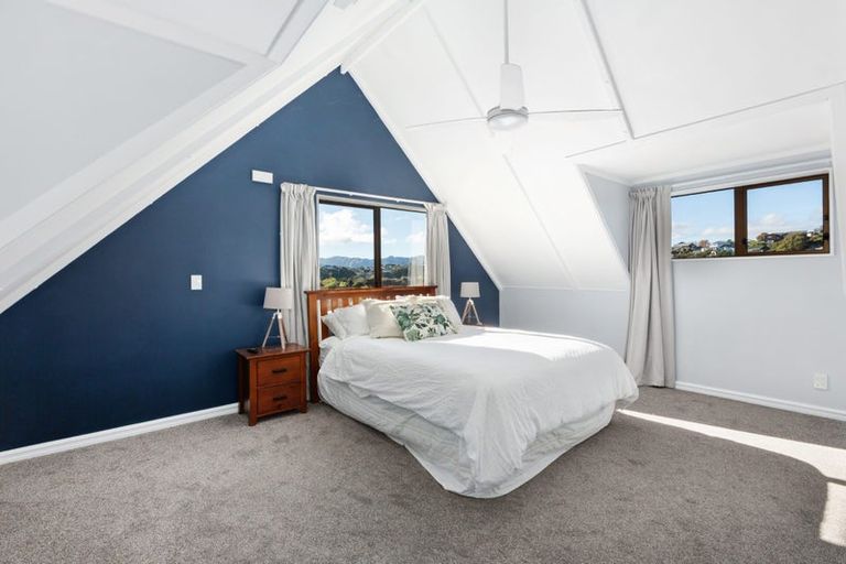 Photo of property in 8 Ration Lane, Whitby, Porirua, 5024