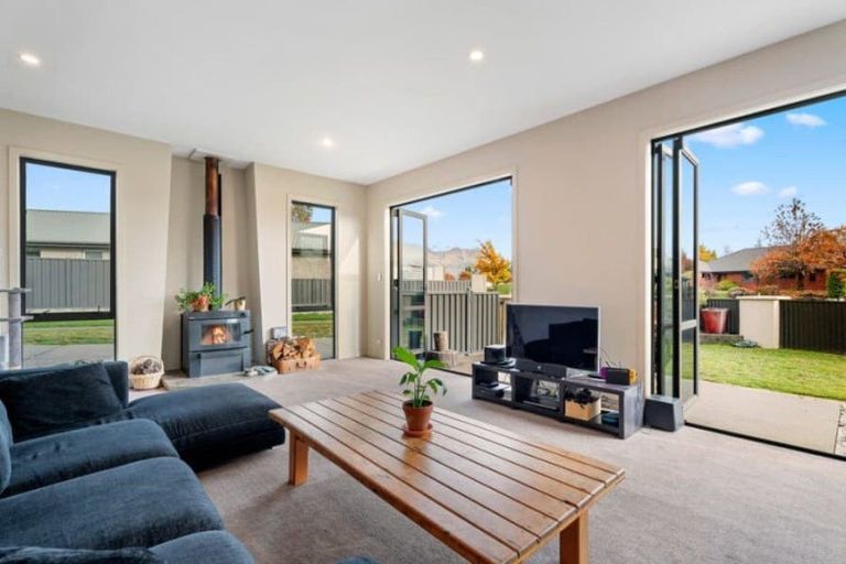 Photo of property in 60 Mount Iron Drive, Wanaka, 9305