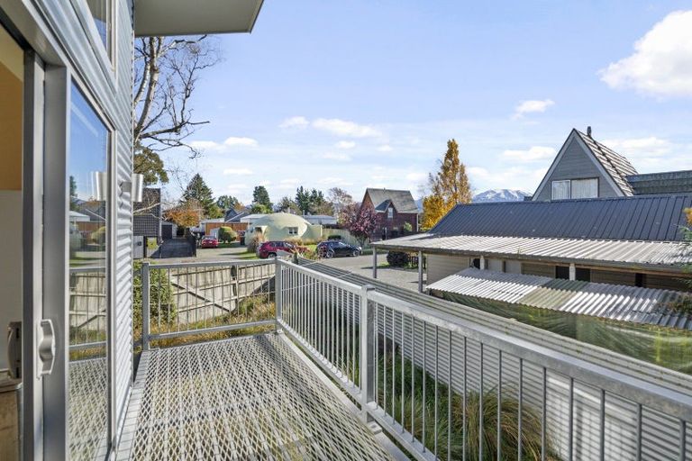 Photo of property in 1 Farquhar Place, Methven, 7730