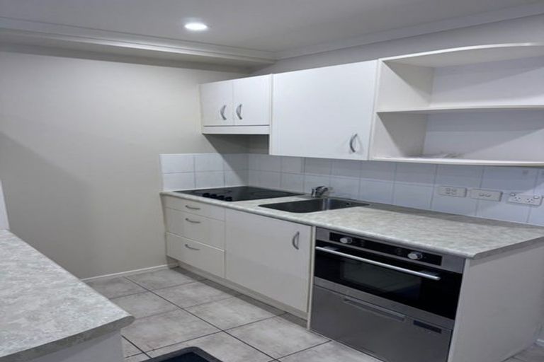 Photo of property in 5j/18 Ronwood Avenue, Manukau, Auckland, 2104