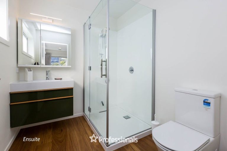 Photo of property in 49a Kiln Street, Silverstream, Upper Hutt, 5019