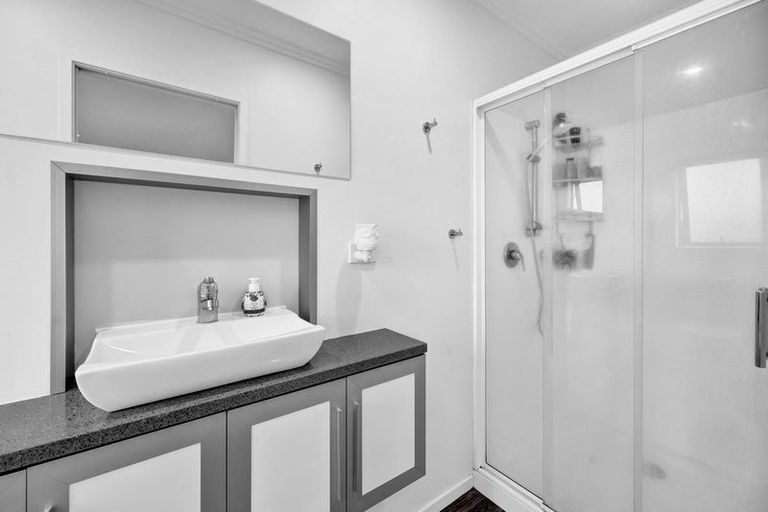 Photo of property in 25c Mason Road, Hawera, 4674