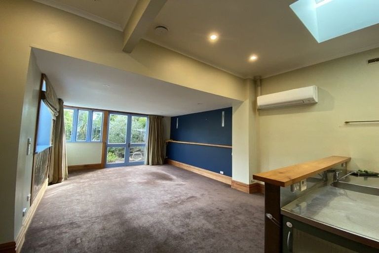 Photo of property in 40 Hall Street, Newtown, Wellington, 6021