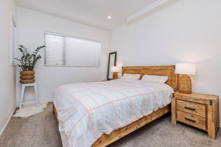 Photo of property in 18b Poruru Close, Papakura, 2110