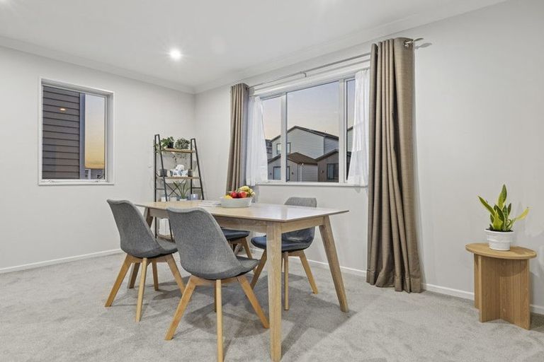 Photo of property in 13 Laquinta Place, Flat Bush, Auckland, 2019