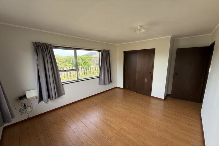 Photo of property in 2/3 Hedge Row, Sunnyhills, Auckland, 2010