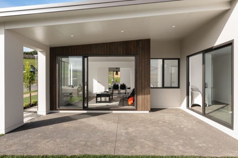 Photo of property in 2 Kamokore Glade, Pyes Pa, Tauranga, 3112