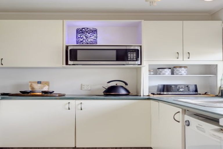 Photo of property in 4 Sedgebrook Street, Whanganui East, Whanganui, 4500