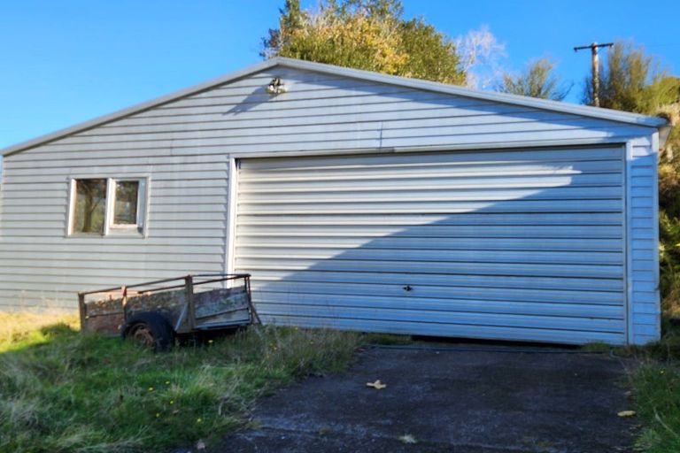 Photo of property in 65 Ngatoto Road South, Purangi, Tarata, 4387