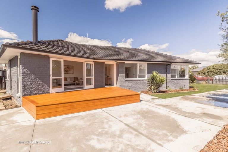 Photo of property in 367 Mairehau Road, Parklands, Christchurch, 8083