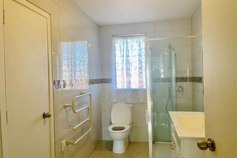 Photo of property in 1/6 Brooklyn Avenue, Papatoetoe, Auckland, 2025