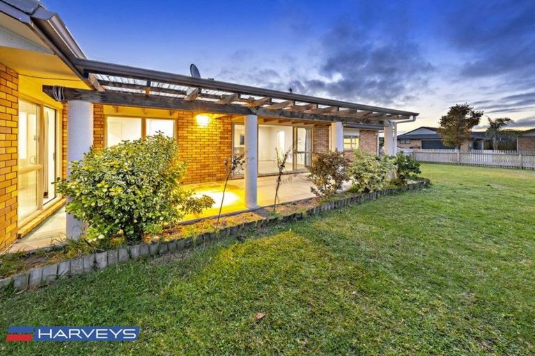 Photo of property in 23 Milson Drive, Papakura, 2110