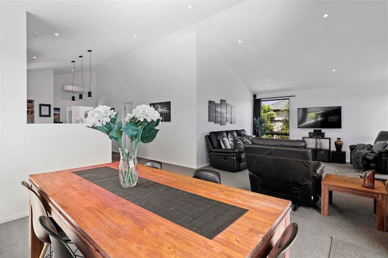 Photo of property in 21 Romanee Lane, Wigram, Christchurch, 8025