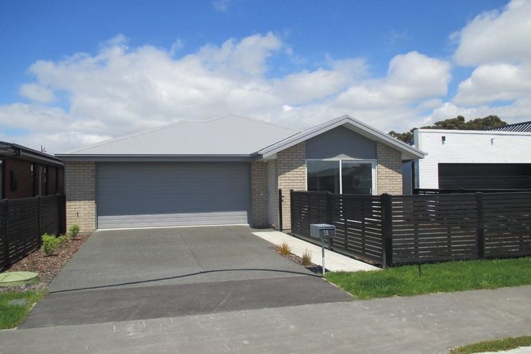 Photo of property in 15 Heney Street, Kaiapoi, 7630
