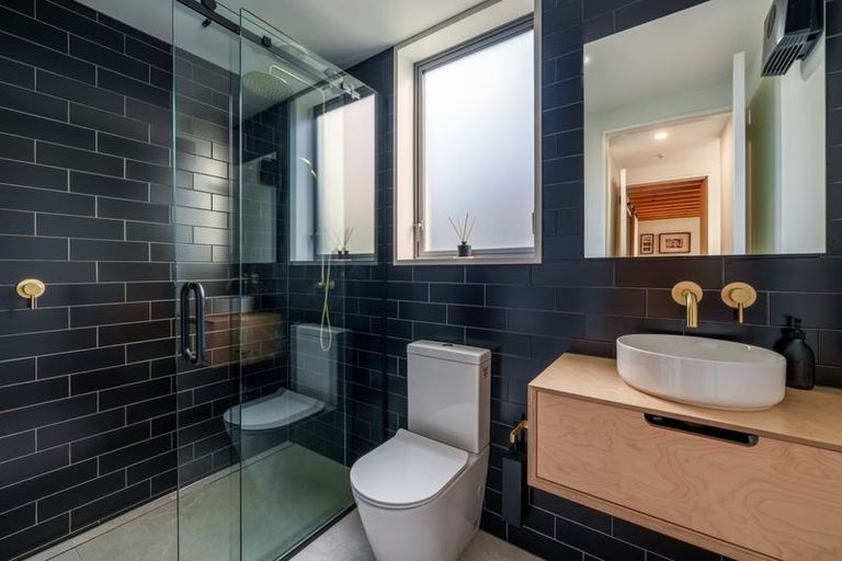 Photo of property in 7 Campbell Road, Wanaka, 9305