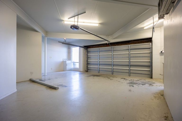 Photo of property in 393 Wakefield Quay, Stepneyville, Nelson, 7010